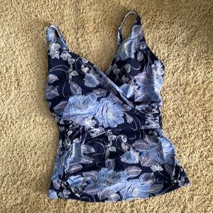 Lands End Navy/White floral tankini top size 18